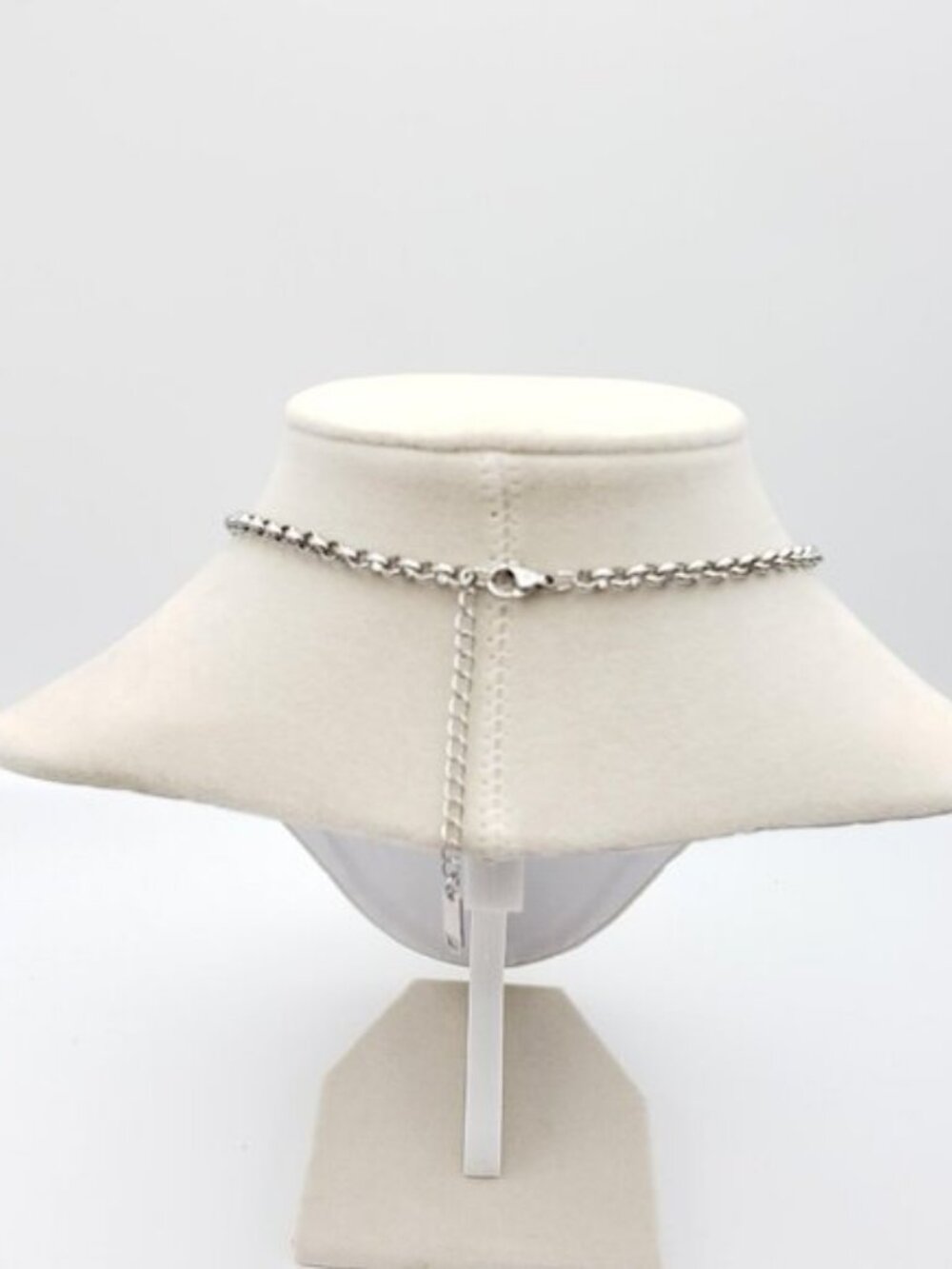 Authentic Louis Vuitton Silver LockUnbranded Stainless Steel Plated Silver Chain - Picture 12 of 13